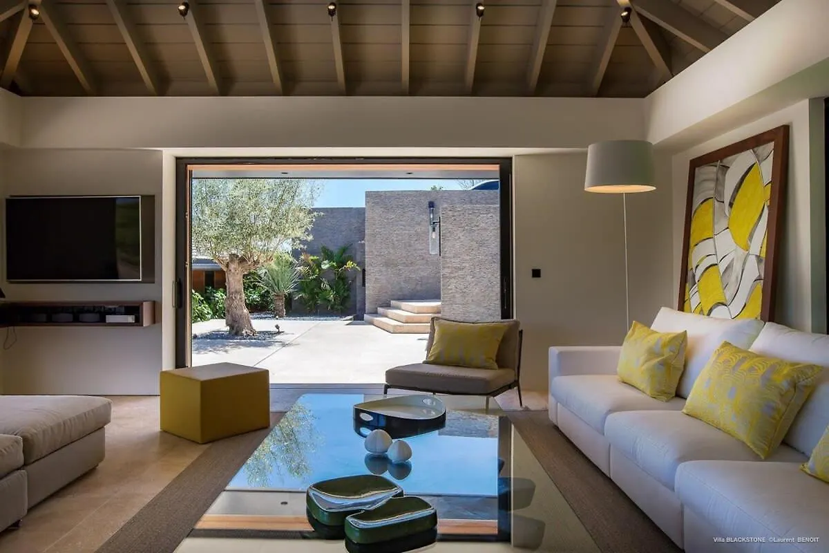Breathtaking Hillside Villa Marigot