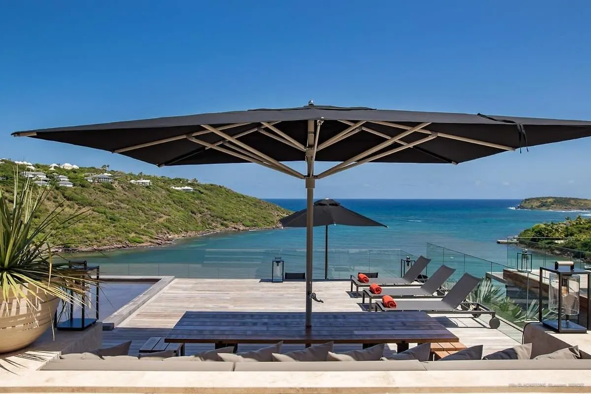 Breathtaking Hillside Villa Marigot