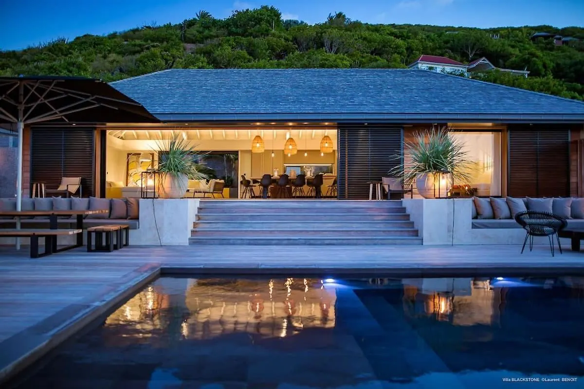 Breathtaking Hillside Villa Marigot